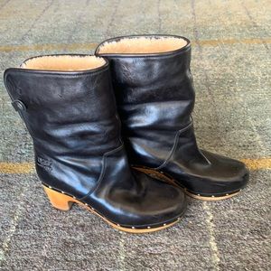 Ugg clog boots